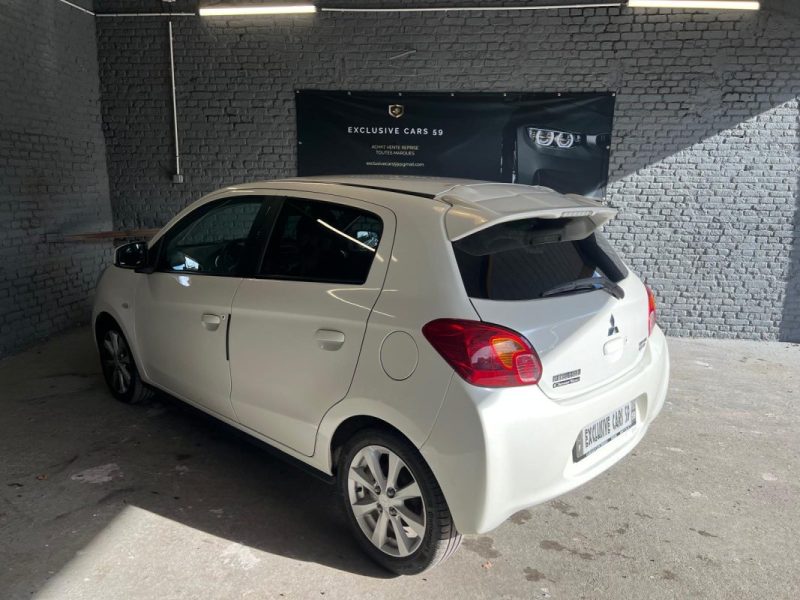 MITSUBISHI SPACE STAR 1.0i 70CH  BLANC 5 PORTES  