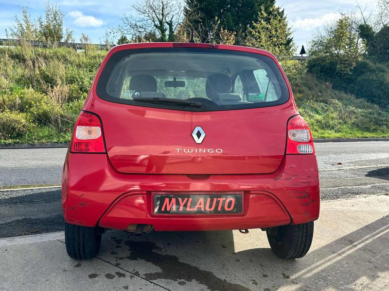RENAULT TWINGO II 1.2 75CH ACCESS 2011