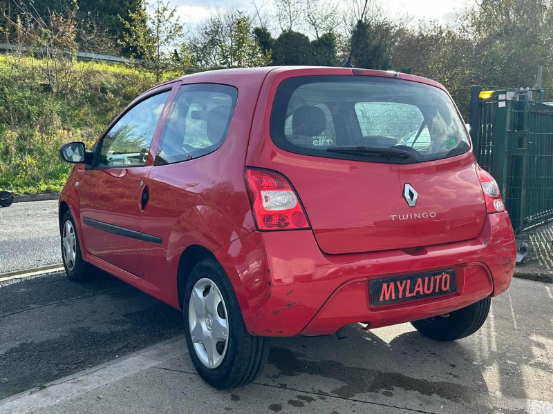 RENAULT TWINGO II 1.2 75CH ACCESS 2011