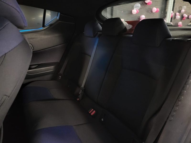 TOYOTA C-HR 122cv DYNAMIC SUIVI COMPLET TOYOTA /CAMERA /ATTELAGE /SIEGES CHAUFFANTS