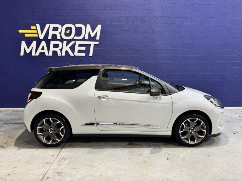 DS3 110CH ULTRA PRESTIGE EAT6 / DISTRI NEUVE / CARPLAY