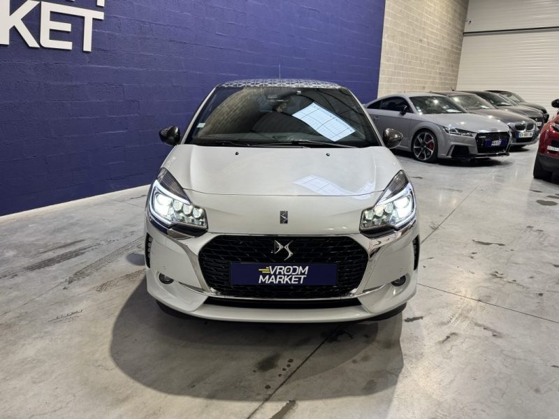 DS3 110CH ULTRA PRESTIGE EAT6 / DISTRI NEUVE / CARPLAY
