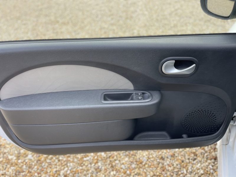 RENAULT TWINGO II 1.2 75CH EXPRESSION ECO² 5 PLACES 2010