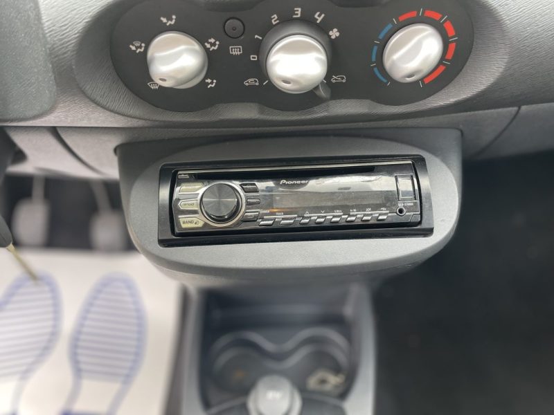 RENAULT TWINGO II 1.2 75CH EXPRESSION ECO² 5 PLACES 2010