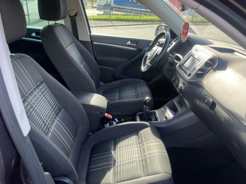 VOLKSWAGEN TIGUAN  PHASE 2 2.0 TDI 110 CH LOUNGE + OPTIONS 2015
