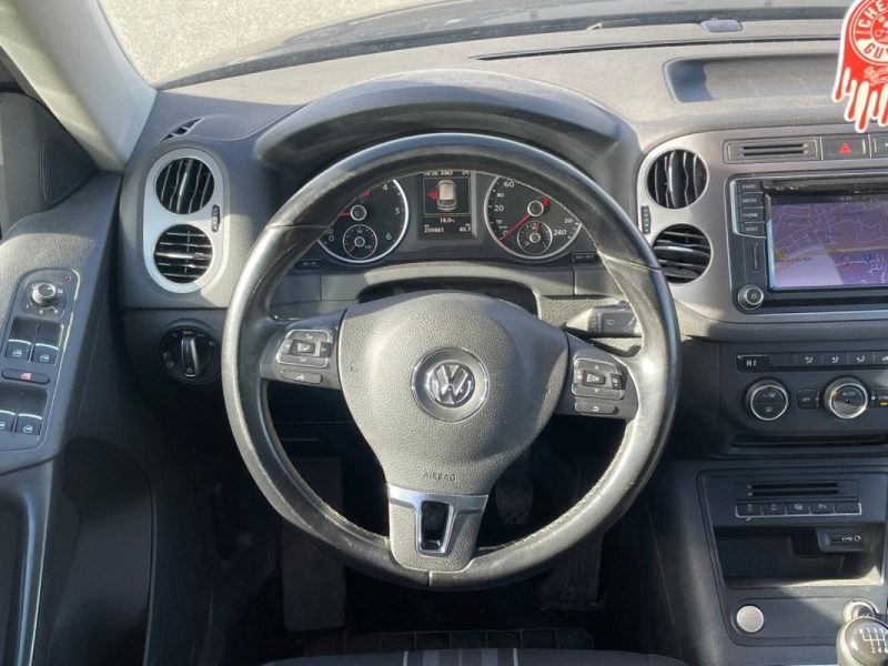 VOLKSWAGEN TIGUAN  PHASE 2 2.0 TDI 110 CH LOUNGE + OPTIONS 2015