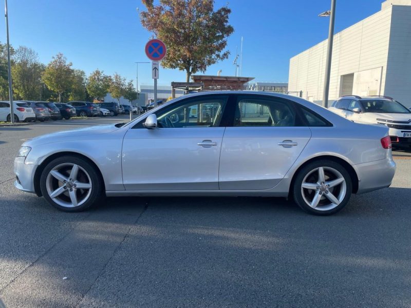 AUDI A4 B8 V6 3.0 TDI 240 ch S LINE PLUS QUATTRO 2008