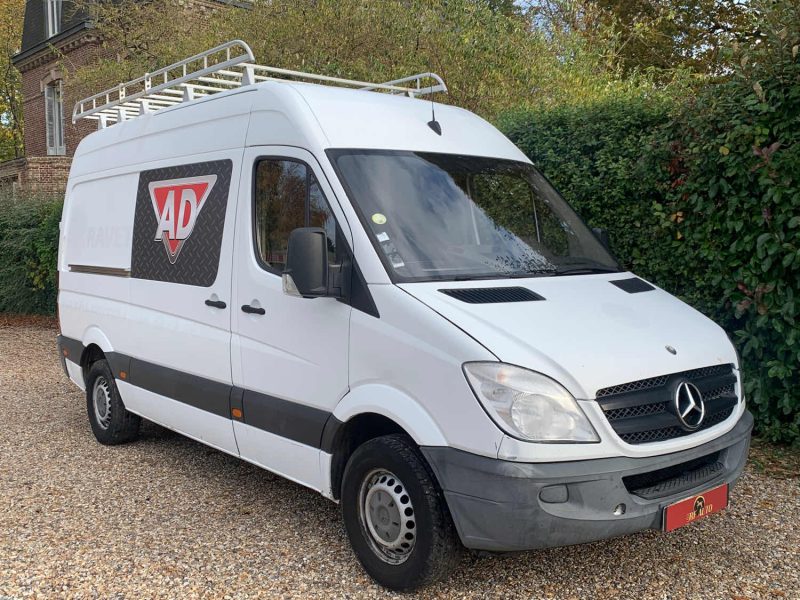MERCEDES SPRINTER 310 CDI 3.2T 32 2010