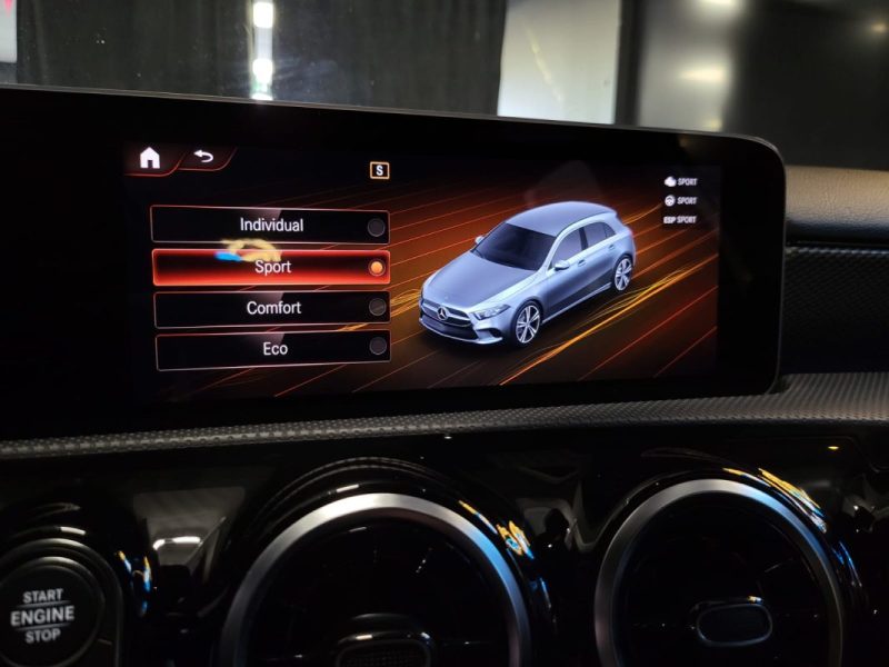 MERCEDES CLASSE A 220 190ch PROGRESSIVE LINE / SIEGES CUIR CHAUFFANTS / CAMERA DE RECUL / CARPLAY