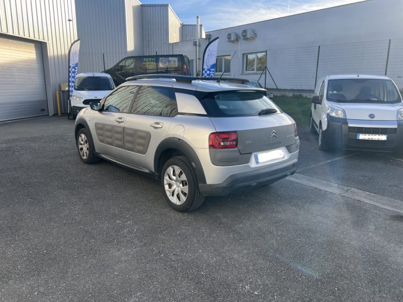 CITROEN C4 CACTUS 1.2 VTI 82 LIVE 2015