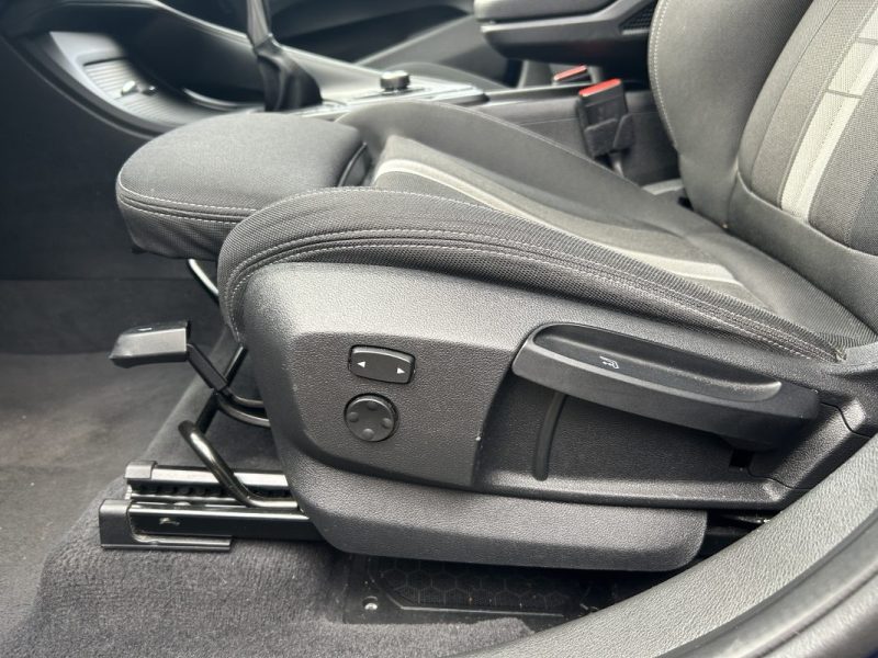 BMW X1 XDRIVE 25DA 231CH LOUNGE BVA SIEGE CHAUFFANT