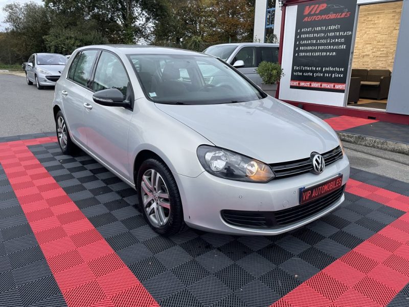 VOLKSWAGEN GOLF 1.6 TDI 105 CV   GARANTIE 3/12 MOIS 2009