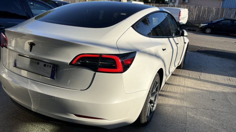 TESLA MODEL 3 STANDARD RWD PLUS TVA récupérable 2022