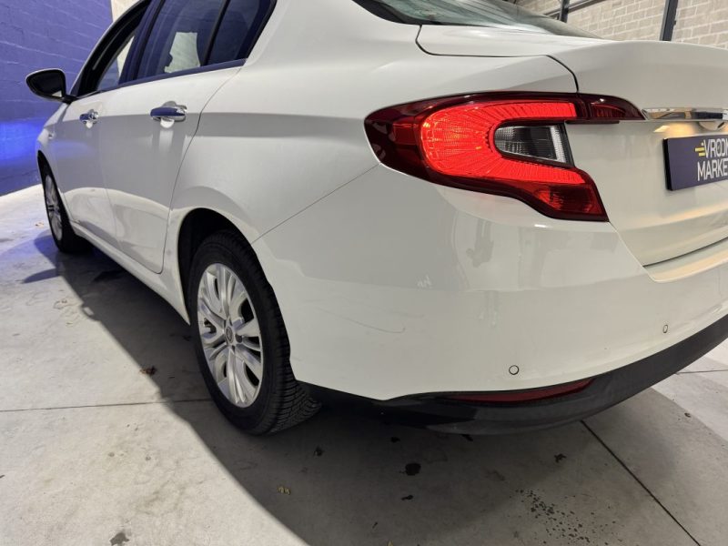 FIAT TIPO 1.4 95 CH EASY / DISTRI OK / SUIVI COMPLET