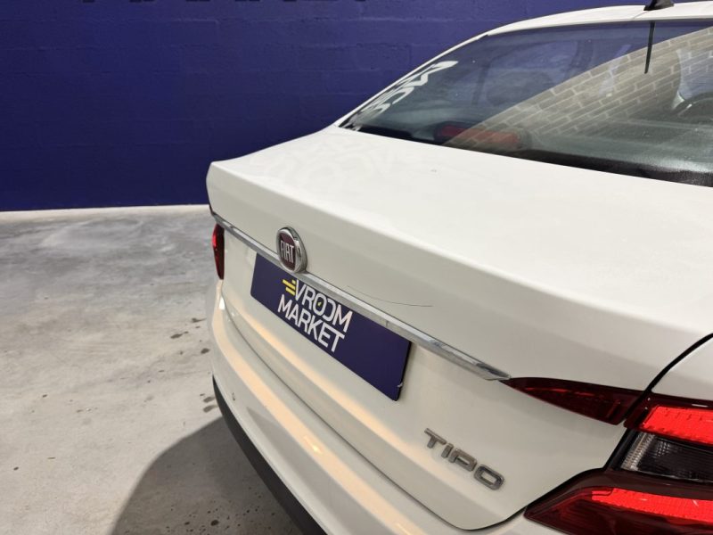 FIAT TIPO 1.4 95 CH EASY / DISTRI OK / SUIVI COMPLET