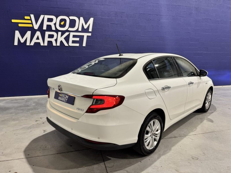FIAT TIPO 1.4 95 CH EASY / DISTRI OK / SUIVI COMPLET