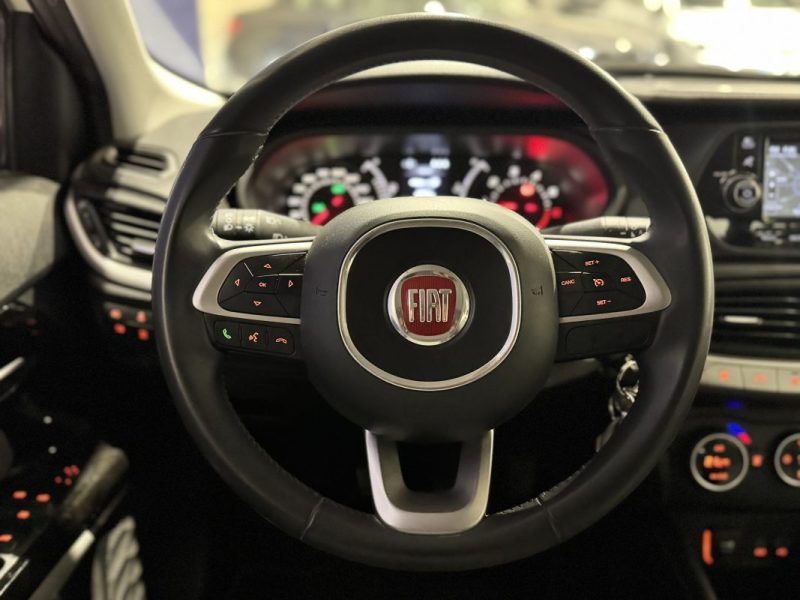 FIAT TIPO 1.4 95 CH EASY / DISTRI OK / SUIVI COMPLET