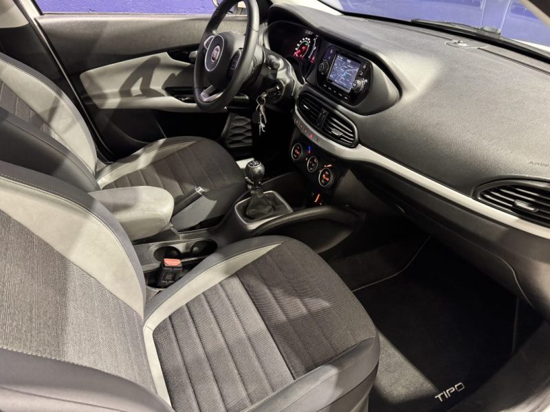 FIAT TIPO 1.4 95 CH EASY / DISTRI OK / SUIVI COMPLET