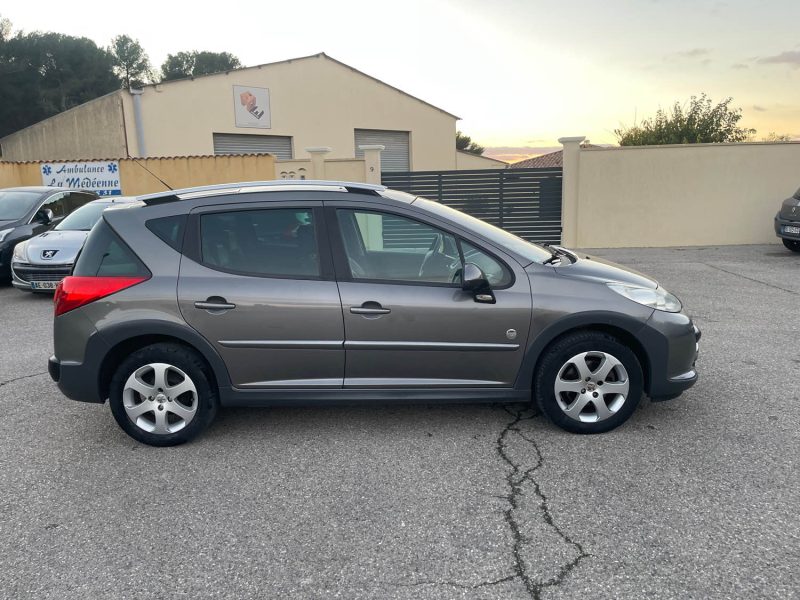 PEUGEOT 207SW OUTDOOR 1.6HDI 90CV TOIT PANO CT OK CLIM GARANTIE