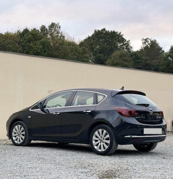 OPEL ASTRA 1.7 CDTI 130CV FAP COSMO START&STOP 2013 230000KM 