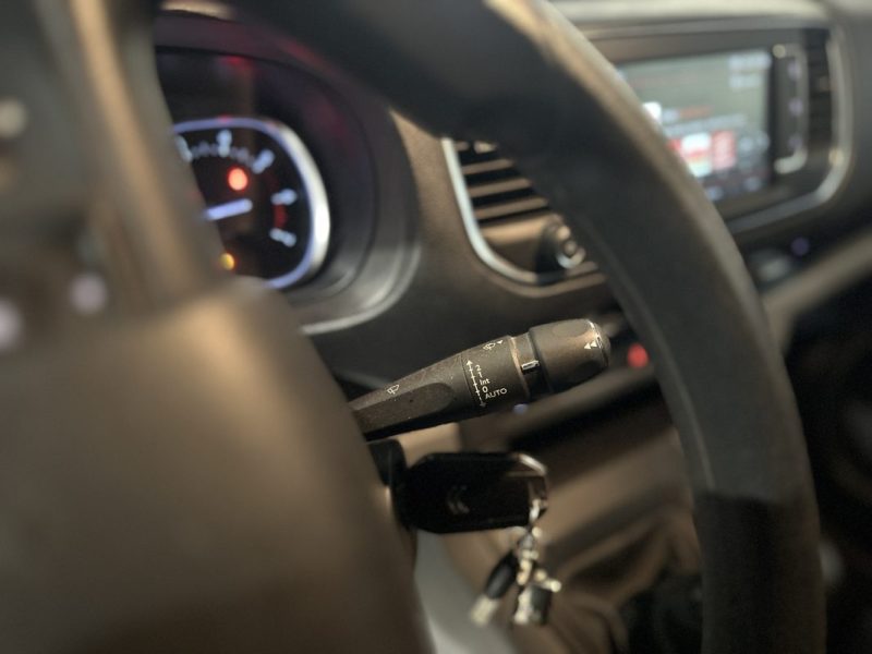 CITROEN JUMPY COMBI 2.0 BlueHDi 120ch Confort - 1ere MAIN / SUIVI COMPLET CITROEN