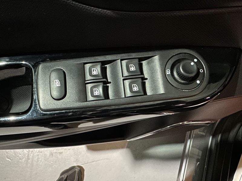 RENAULT CAPTUR 1.5 DCI 90CH ENERGY INTENS ECO²