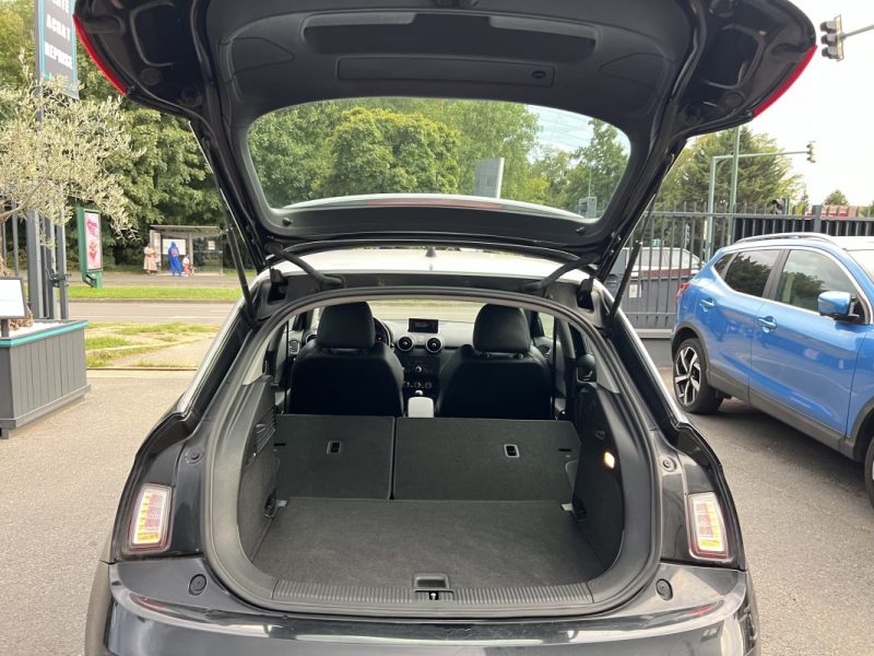 AUDI A1 SPORTBACK AMBITION LUXE 1.4 TFSI 140 1ERE MAIN BOITE AUTOMATIQUE GPS CUIR - Garantie 1 an