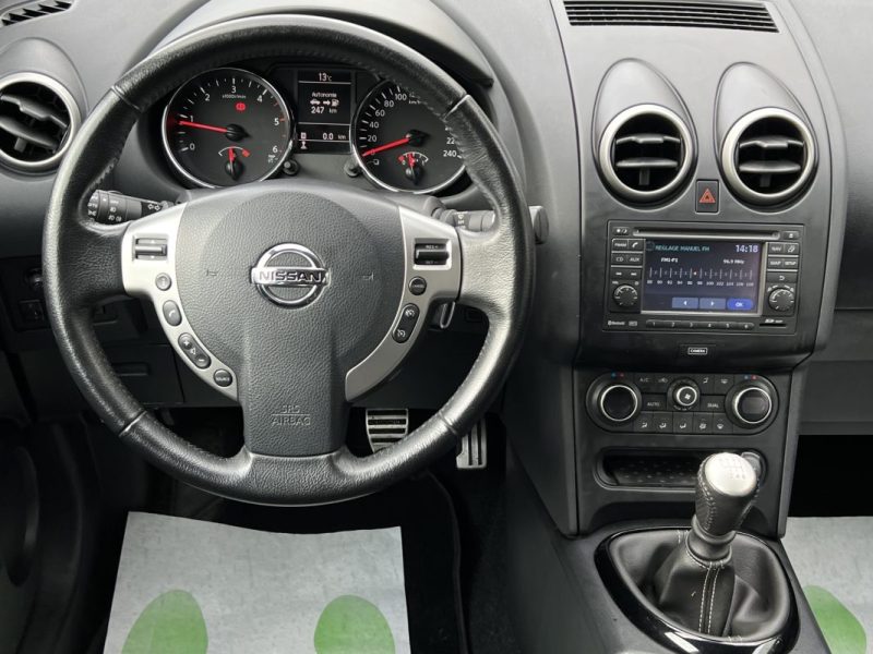NISSAN QASHQAI PHASE 2 1.6 DCI 130 Cv 1ERE MAIN / CAMERA RECUL 360 TOIT PANO GPS - GARANTIE 1 AN