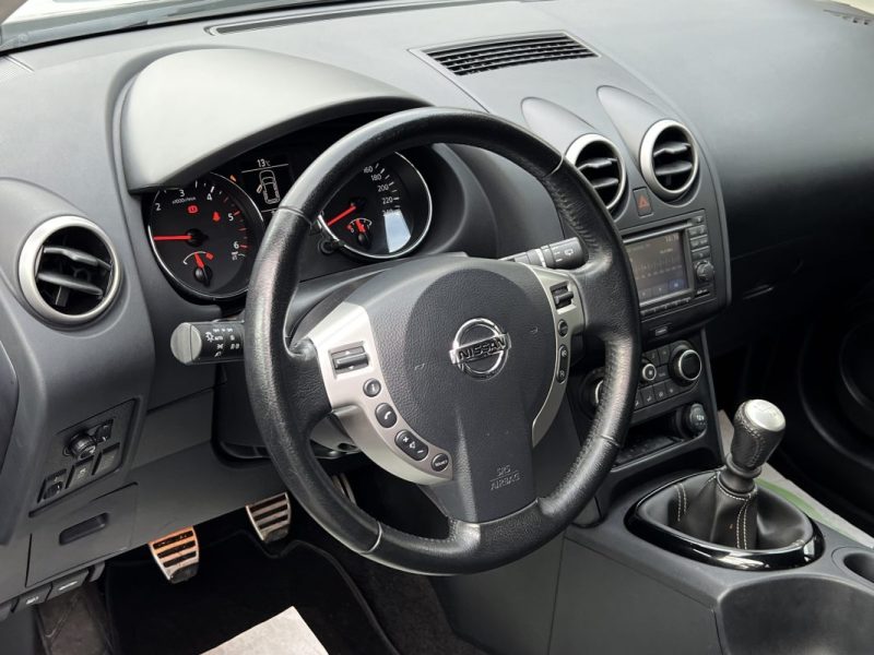 NISSAN QASHQAI PHASE 2 1.6 DCI 130 Cv 1ERE MAIN / CAMERA RECUL 360 TOIT PANO GPS - GARANTIE 1 AN