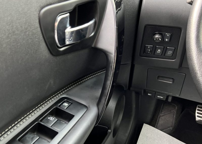 NISSAN QASHQAI PHASE 2 1.6 DCI 130 Cv 1ERE MAIN / CAMERA RECUL 360 TOIT PANO GPS - GARANTIE 1 AN