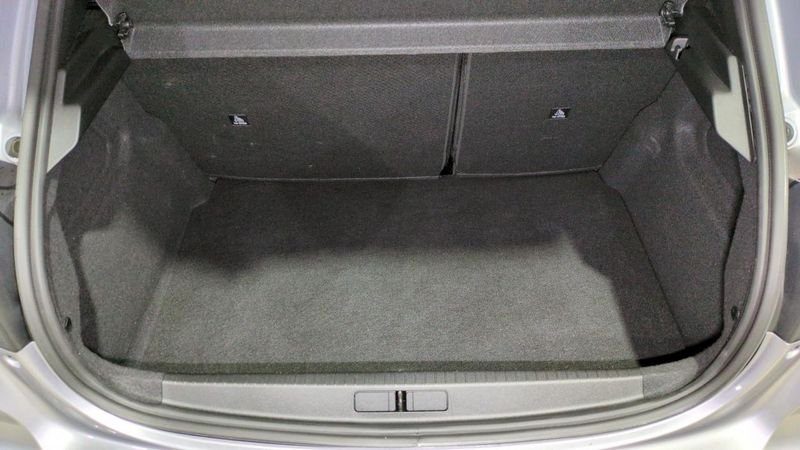 Peugeot 208 Hybrid 136 e-dcs6 gt + navi + pack vision + toit pano