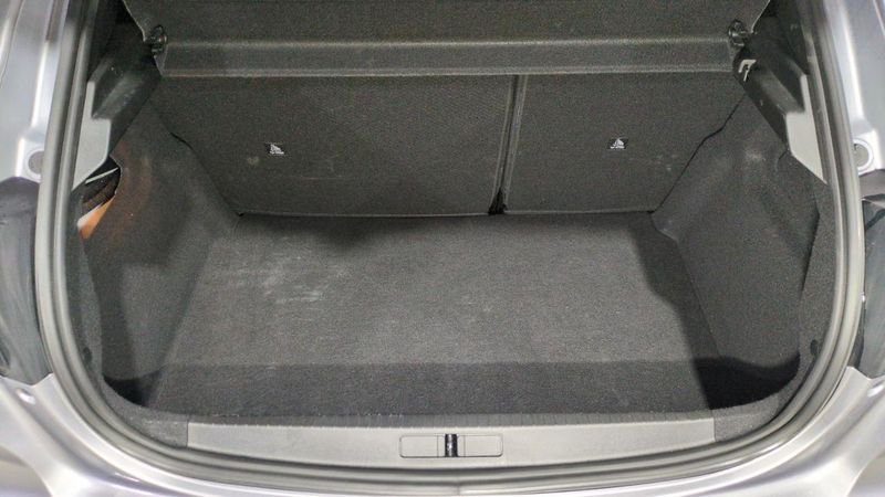 Peugeot 208 Hybrid 136 e-dcs6 gt + navi + pack vision + toit pano