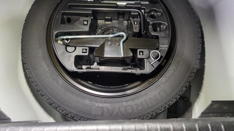 Peugeot 208 Hybrid 136 e-dcs6 gt + navi + pack vision + toit pano