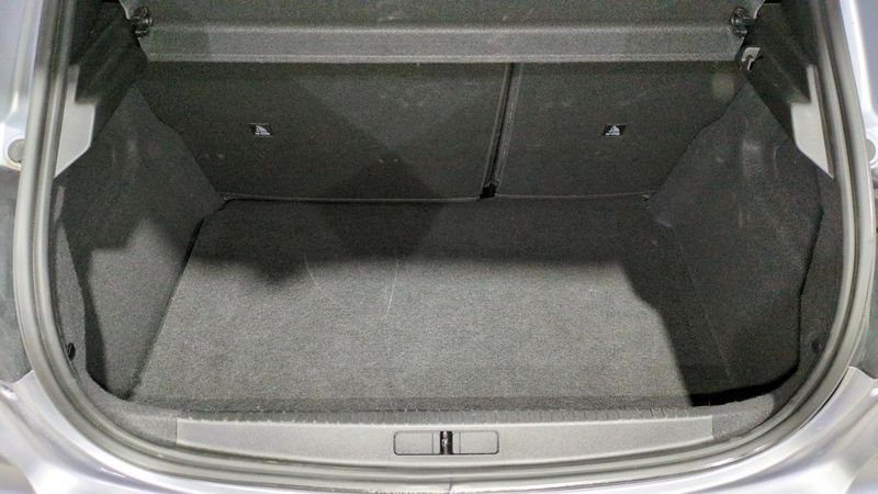 Peugeot 208 Hybrid 136 e-dcs6 gt + navi + pack vision + toit pano