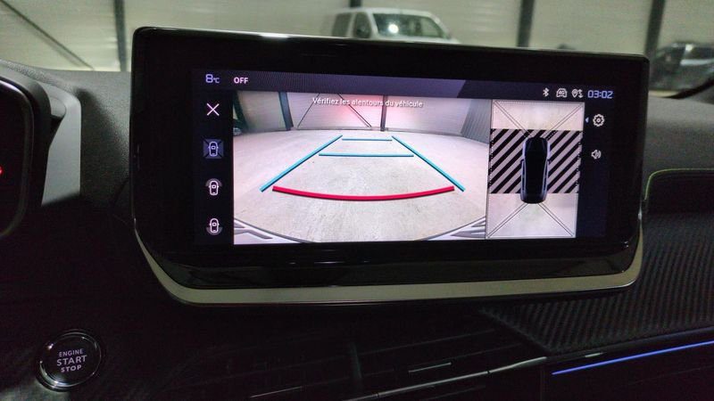 Peugeot 208 Hybrid 136 e-dcs6 gt + navi + pack vision + toit pano