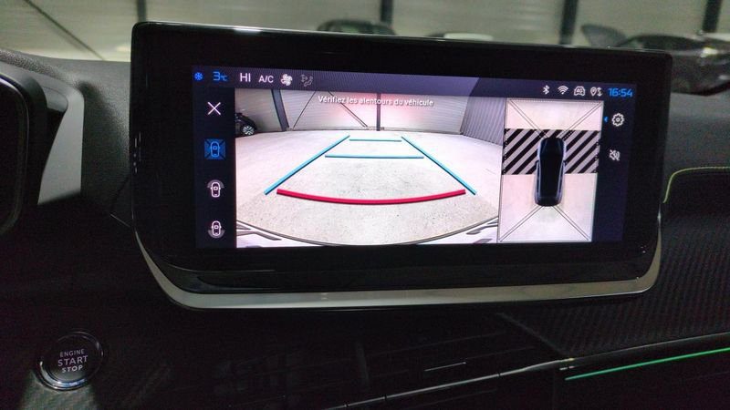 Peugeot 208 Hybrid 136 e-dcs6 gt + navi + pack vision + toit pano