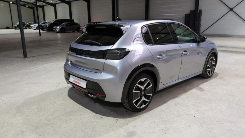 Peugeot 208 Hybrid 136 e-dcs6 gt + navi + pack vision + toit pano