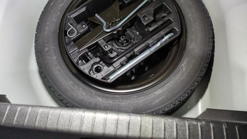 Peugeot 208 Hybrid 136 e-dcs6 gt + navi + pack vision + toit pano