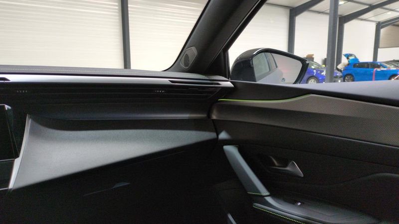 Peugeot 308 Bluehdi 130ch s&s eat8 gt + pack vision 360 & drive assist plus