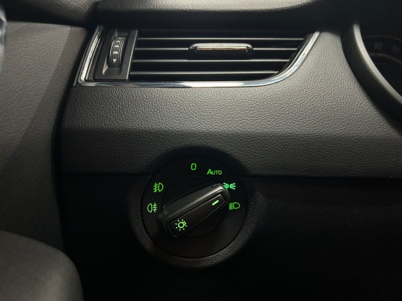 SKODA OCTAVIA RS 2,0 TDI 184 DSG*PANO*ACC*CUIR*GPS*XENON*