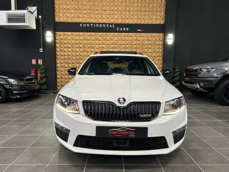 SKODA OCTAVIA RS 2,0 TDI 184 DSG*PANO*ACC*CUIR*GPS*XENON*