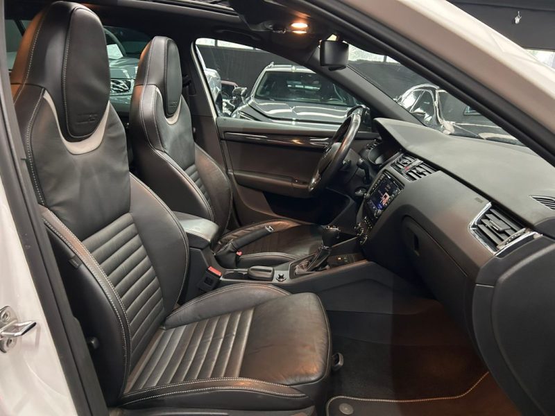 SKODA OCTAVIA RS 2,0 TDI 184 DSG*PANO*ACC*CUIR*GPS*XENON*