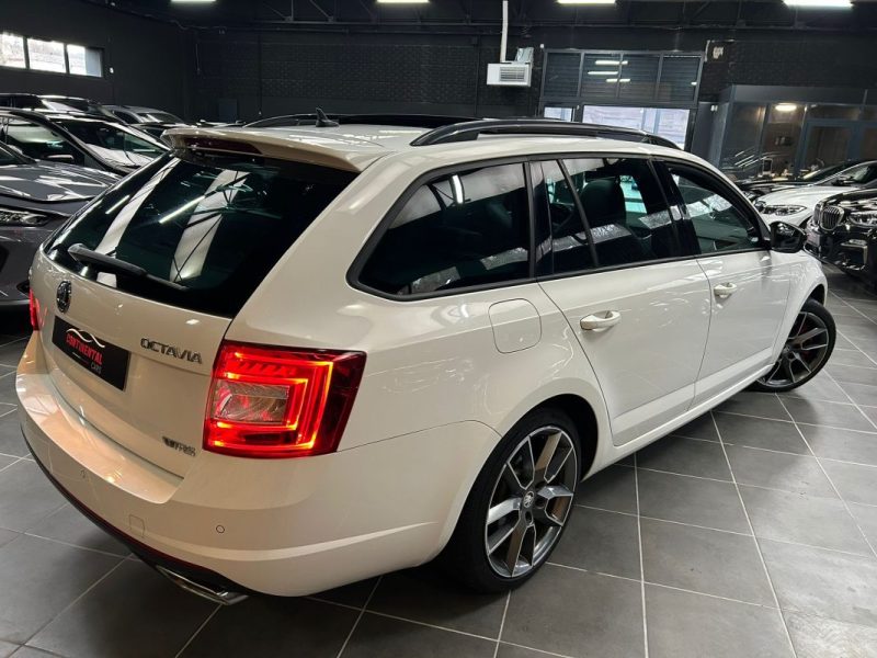 SKODA OCTAVIA RS 2,0 TDI 184 DSG*PANO*ACC*CUIR*GPS*XENON*