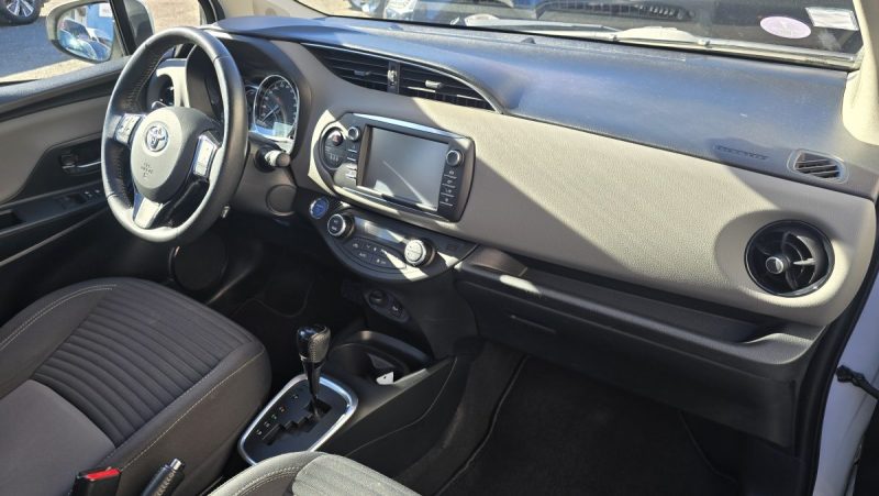 TOYOTA YARIS 100 CV HYBRIDE FRANCE BUSINESS  2018