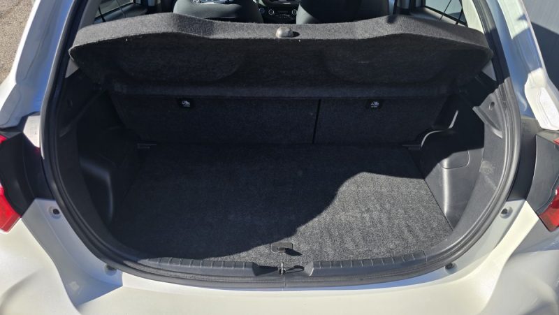 TOYOTA YARIS 100 CV HYBRIDE FRANCE BUSINESS  2018