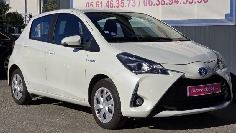 TOYOTA YARIS 100 CV HYBRIDE FRANCE BUSINESS  2018