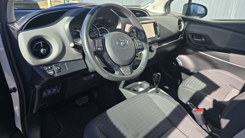 TOYOTA YARIS 100 CV HYBRIDE FRANCE BUSINESS  2018