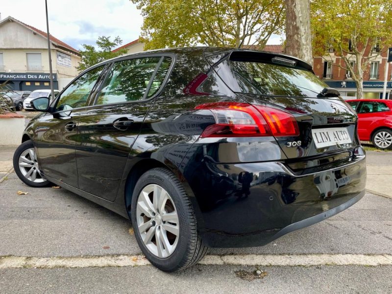 PEUGEOT 308 1.5 BLUEHDI 130 ACTIVE BUSINESS EAT8 **1ÈRE MAIN** 