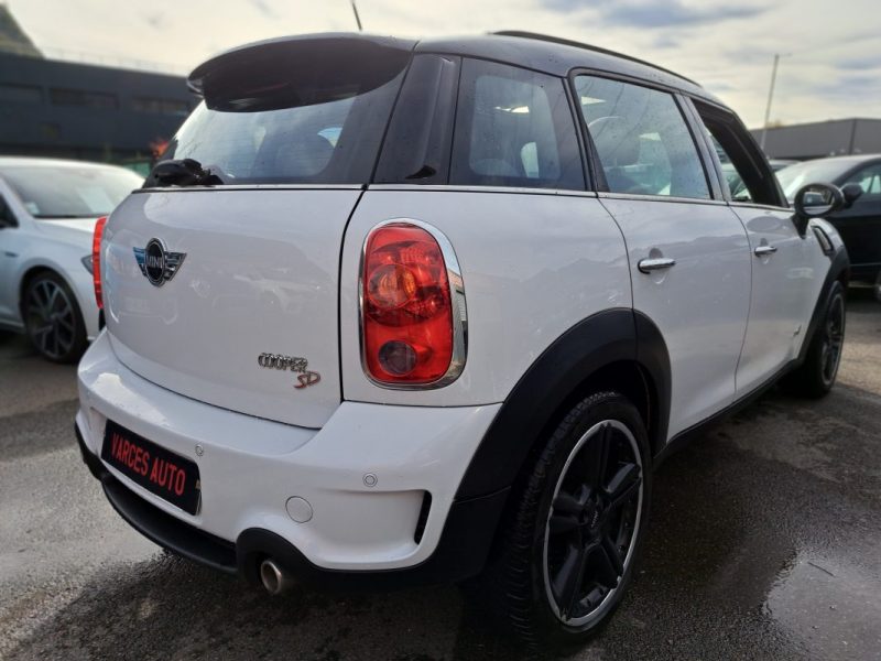 MINI COUNTRYMAN COOPER SD 143CH BVA 4X4 TOIT OUVRANT 2012