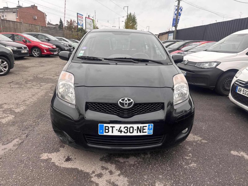TOYOTA YARIS 100 VVT-I MILLENIUM 5P 2011
